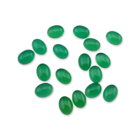 Onyks zielony kaboszon 8x6 mm 1 szt Onyks zielony kaboszon 8x6 mm 1 szt