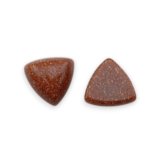 Piasek pustyni kaboszon trylion 10x10 mm 1 szt