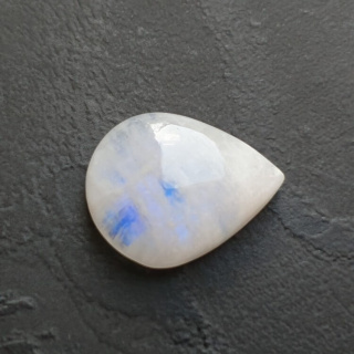 Kamień księżycowy kaboszon 22x18 mm nr A430