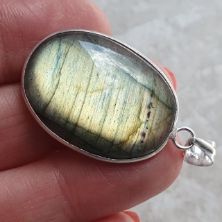 Labradoryt zawieszka 30x22 mm nr A362