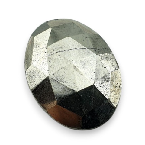 Piryt kaboszon fasetowany 24x18 mm nr 33 Piryt kaboszon fasetowany 24x18 mm nr 33