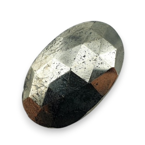 Piryt kaboszon fasetowany 25x16 mm nr 16 Piryt kaboszon fasetowany 25x16 mm nr 16
