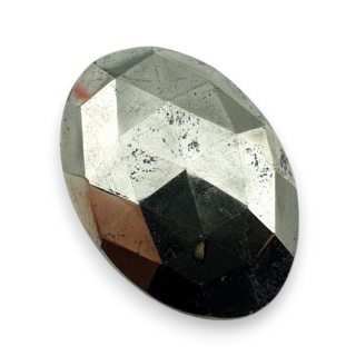 Piryt kaboszon fasetowany 26x19 mm nr 32