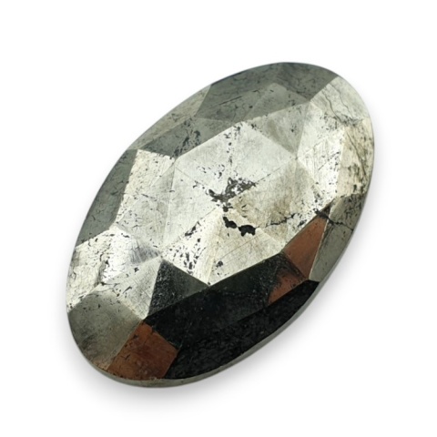Piryt kaboszon fasetowany 30x18 mm nr 8 Piryt kaboszon fasetowany 30x18 mm nr 8
