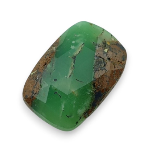 Chryzopraz kaboszon fasetowany 26x18 mm nr 6 Chryzopraz kaboszon fasetowany 26x18 mm nr 6