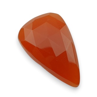 Karneol kaboszon fasetowany 29x18 mm nr 52