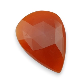 Karneol kaboszon fasetowany 32x23 mm nr 51