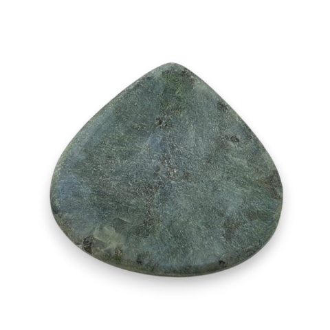 Larvikit kaboszon fasetowany 26x25 mm nr 32 Larvikit kaboszon fasetowany 26x25 mm nr 32