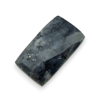 Larvikit kaboszon fasetowany 29x16 mm nr 4