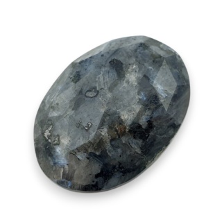 Larvikit kaboszon fasetowany 29x20 mm nr 24