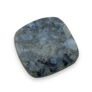 Larvikit kaboszon fasetowany 29x29 mm nr 2