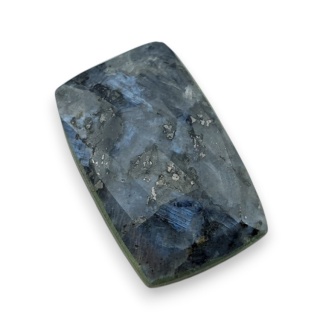 Larvikit kaboszon fasetowany 30x19 mm nr 6