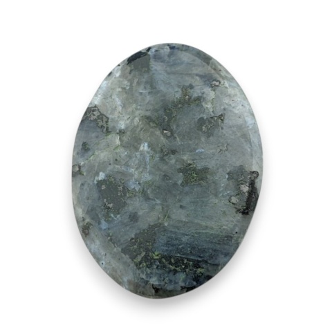Larvikit kaboszon fasetowany 30x22 mm nr 7 Larvikit kaboszon fasetowany 30x22 mm nr 7