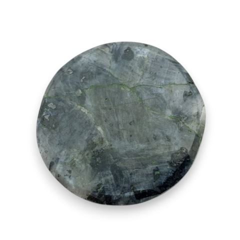 Larvikit kaboszon fasetowany fi 25 mm nr 15 Larvikit kaboszon fasetowany fi 25 mm nr 15