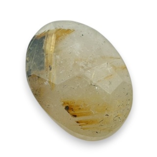 Kwarc z rutylem kaboszon fasetowany 20x15 mm nr 94