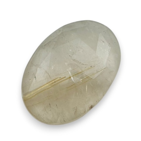 Kwarc z rutylem kaboszon fasetowany 25x17 mm nr 61 Kwarc z rutylem kaboszon fasetowany 25x17 mm nr 61