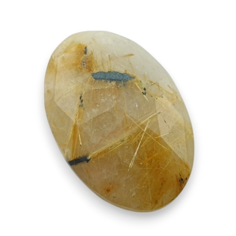 Kwarc z rutylem kaboszon fasetowany 26x18 mm nr 37 Kwarc z rutylem kaboszon fasetowany 26x18 mm nr 37