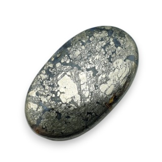 Markazyt kaboszon 34x20 mm nr 43