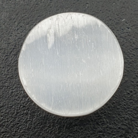 Selenite cabochon fi 25x mm no 53 Selenite cabochon fi 25x mm no 53
