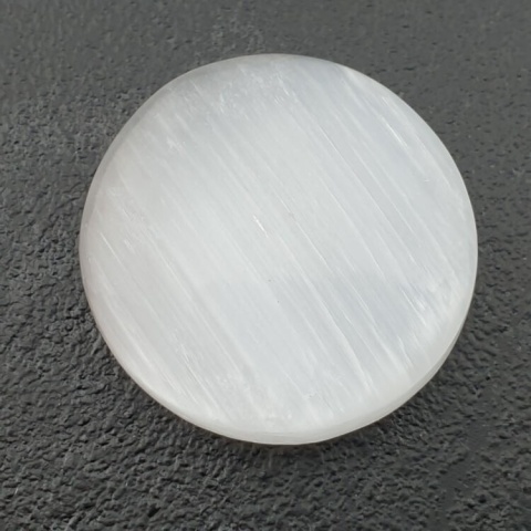 Selenite cabochon fi 26x mm no 52