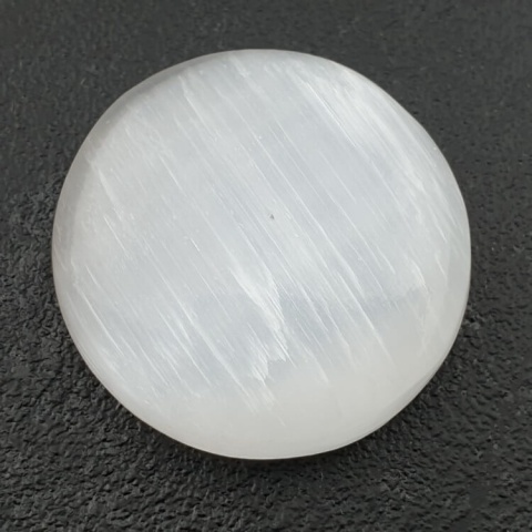 Selenite cabochon fi 30x mm no 38 Selenite cabochon fi 30x mm no 38