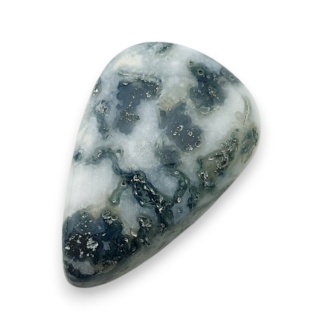 Agat drzewny kaboszon 27x18 mm nr 102