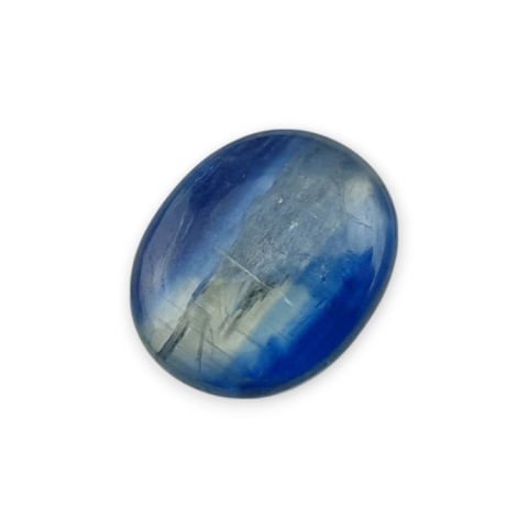 Kyanite cabochon 11x9 mm no 173