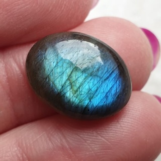 Labradoryt kaboszon 17x13 mm nr B477