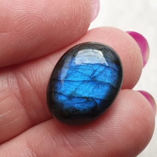 Labradoryt kaboszon 17x13 mm nr B487