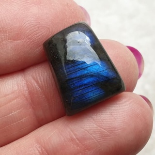 Labradoryt kaboszon 17x14 mm nr B481