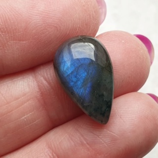 Labradoryt kaboszon 18x12 mm nr B488