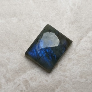 Labradoryt kaboszon 18x15 mm nr B465