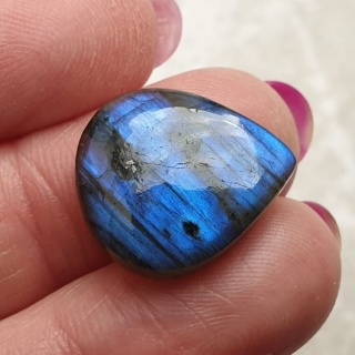 Labradoryt kaboszon 18x16 mm nr B479