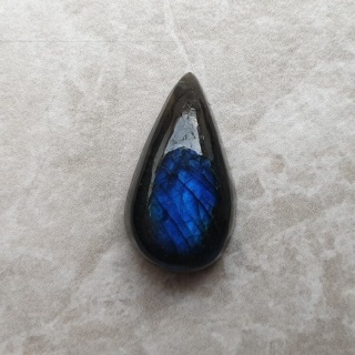 Labradoryt kaboszon 19x10 mm nr B461