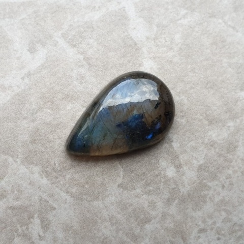 Labradoryt kaboszon 19x13 mm nr B446 Labradoryt kaboszon 19x13 mm nr B446