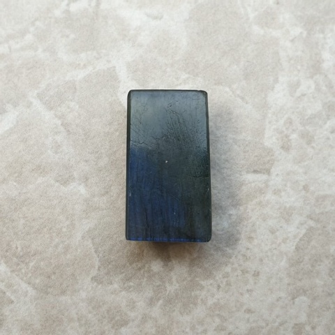 Labradoryt kaboszon 20x11 mm nr B447 Labradoryt kaboszon 20x11 mm nr B447