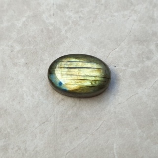 Labradoryt kaboszon 20x14 mm nr B649