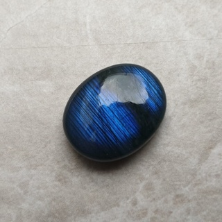 Labradoryt kaboszon 20x16 mm nr B457