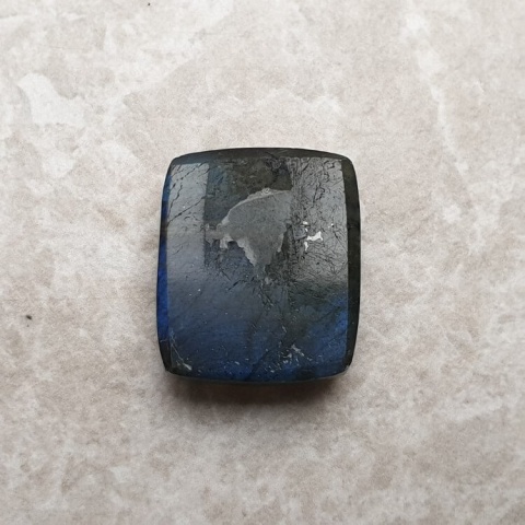 Labradoryt kaboszon 20x18 mm nr B383 Labradoryt kaboszon 20x18 mm nr B383
