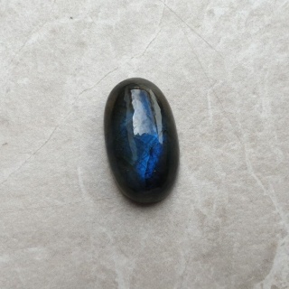 Labradoryt kaboszon 21x12 mm nr B601