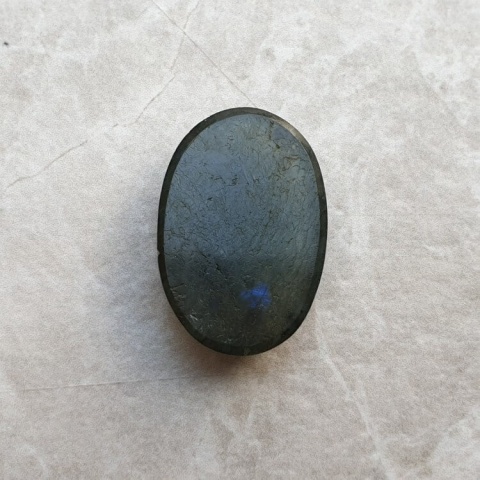 Labradoryt kaboszon 21x14 mm nr B554 Labradoryt kaboszon 21x14 mm nr B554