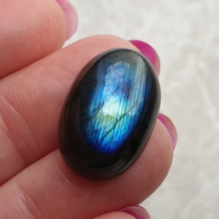 Labradoryt kaboszon 21x14 mm nr B590