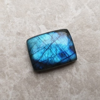 Labradoryt kaboszon 21x16 mm nr B381