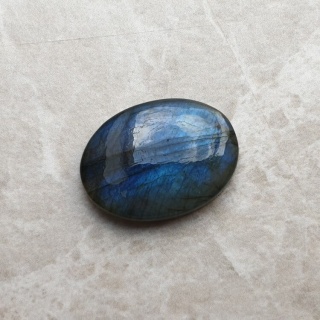 Labradoryt kaboszon 21x16 mm nr B597