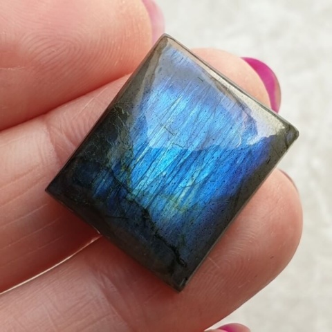Labradorite cabochon 21x18 mm no B563 Labradorite cabochon 21x18 mm no B563
