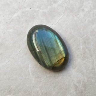 Labradoryt kaboszon 22x15 mm nr B651