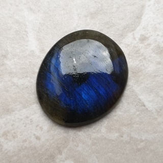 Labradoryt kaboszon 22x19 mm nr B473