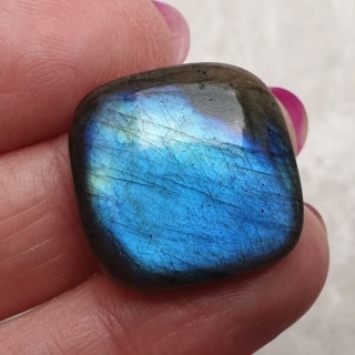 Labradoryt kaboszon 22x22 mm nr B459