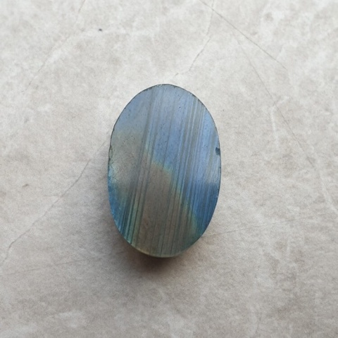 Labradoryt kaboszon 23x15 mm nr B587 Labradoryt kaboszon 23x15 mm nr B587
