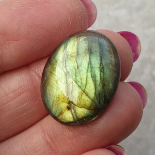 Labradoryt kaboszon 23x18 mm nr B618